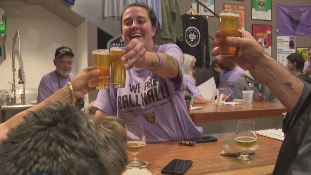 Valkyries fans pack Oakland bar to cheer on team as playoff series shifts to Atlanta — CBS Bay Area (KPIX), San Antonio Dining news