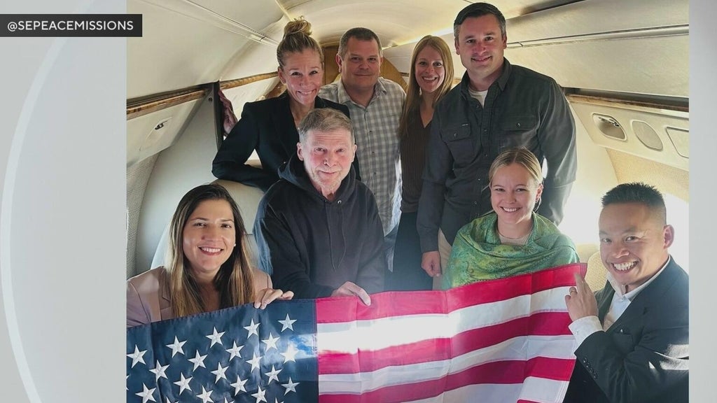 American freed after more than 4 years in Russian prison arrives in Texas — CBS Miami, San Antonio Community news