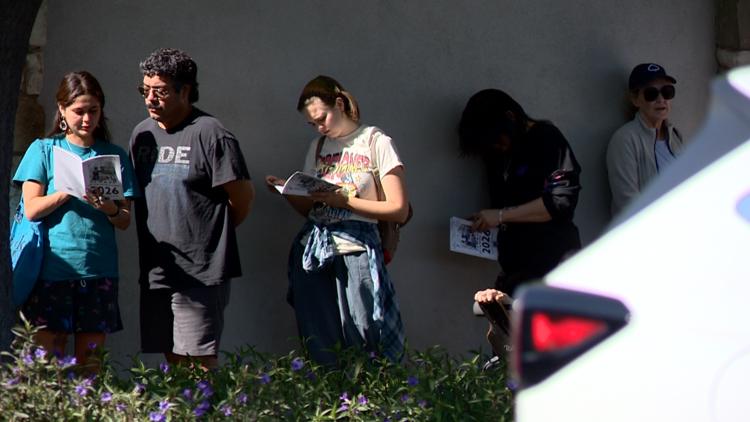 Early voting turnout continues to rise in Bexar County as third day comes to a close — KENS 5 (San Antonio)