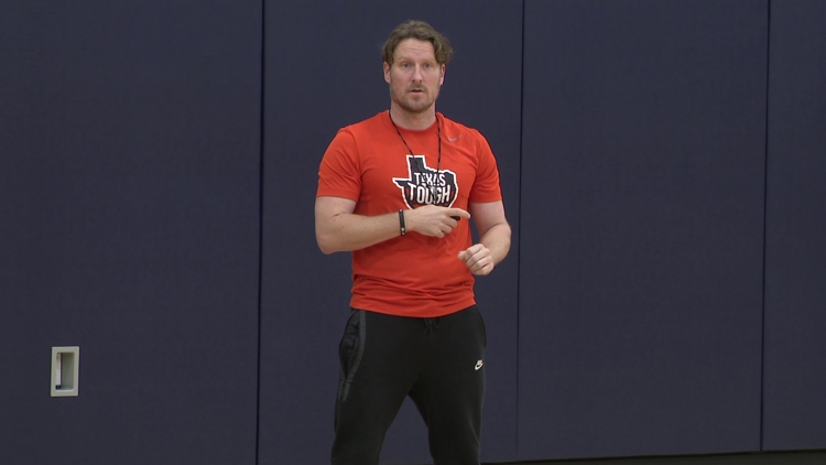 UTSA head men's basketball coach arrested on suspicion of DWI, suspended by university — KENS 5 (San Antonio)