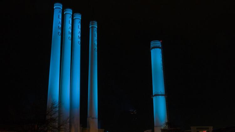 San Antonio landmarks to glow teal in support of families affected by Alzheimer’s — San Antonio Community news