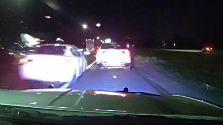 Dashcam video shows driver sideswiping Hays County deputy’s patrol vehicle on I-35 — KVUE (Austin), San Antonio Community news