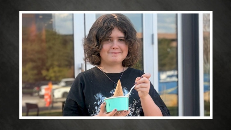 Have you seen Natalie Armstrong? Missing 13-year-old may have taken a DART train, mom says — WFAA (Dallas-Fort Worth), San Antonio Community news